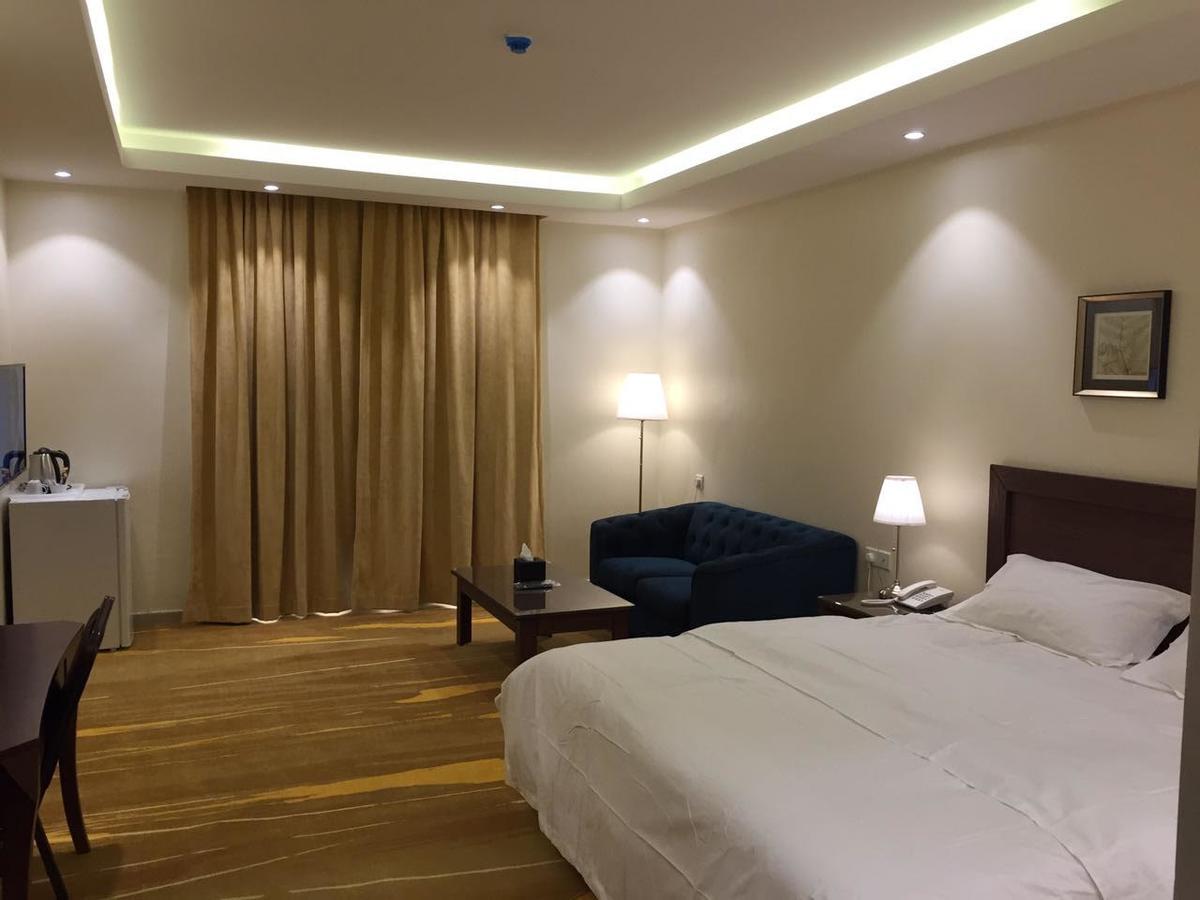阿可贺巴Asfar Plaza公寓式酒店 外观 照片