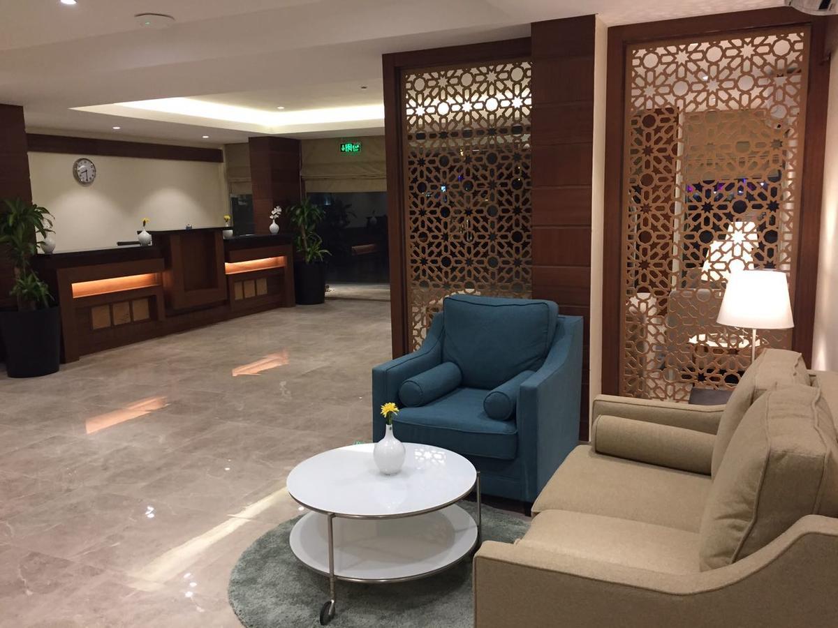 阿可贺巴Asfar Plaza公寓式酒店 外观 照片