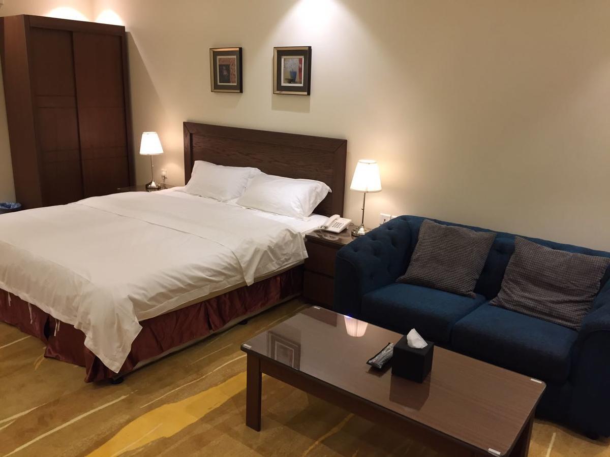 阿可贺巴Asfar Plaza公寓式酒店 外观 照片