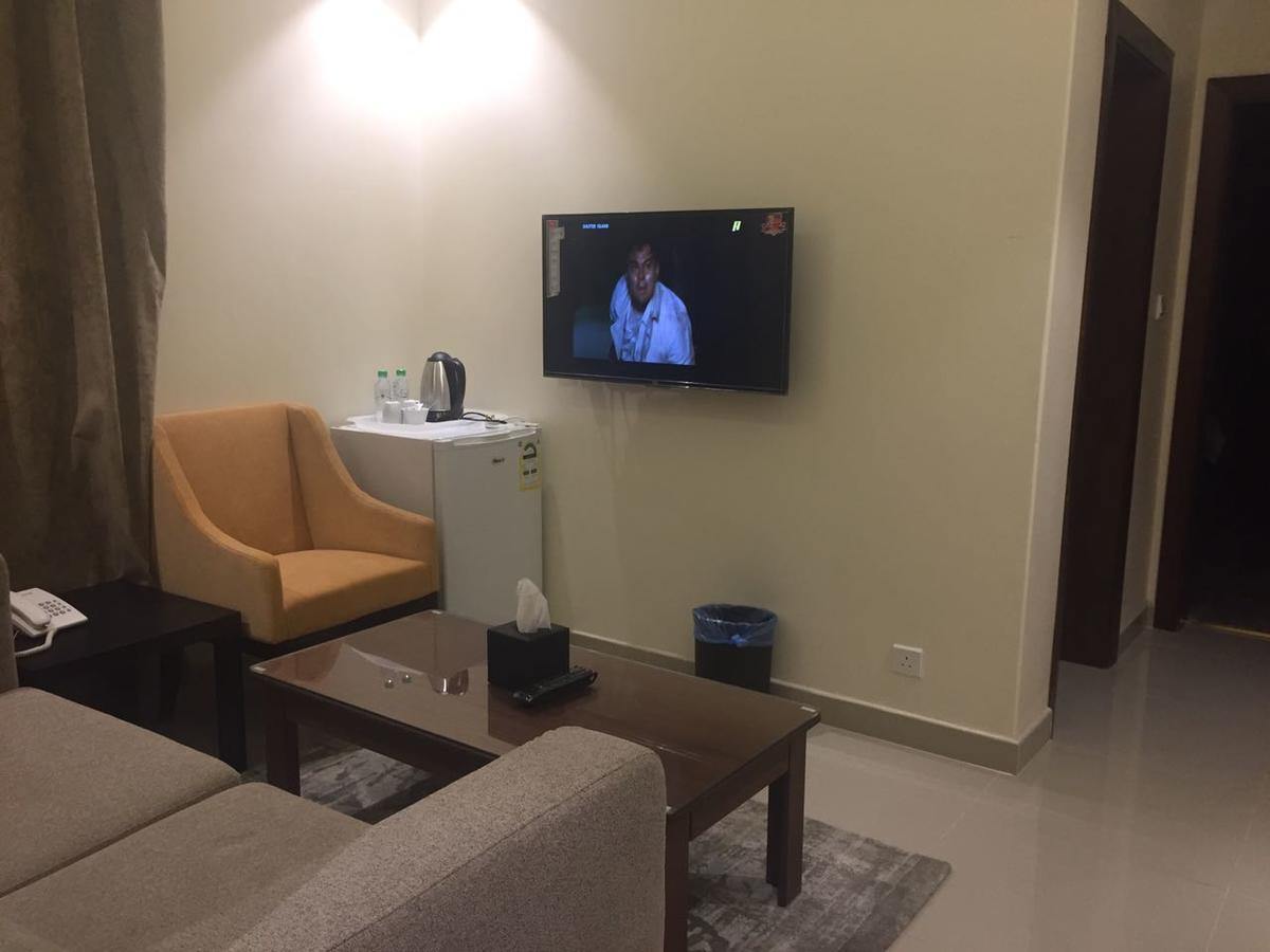 阿可贺巴Asfar Plaza公寓式酒店 外观 照片